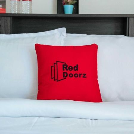 Reddoorz Plus Near Mango Avenue Cebu Buitenkant foto